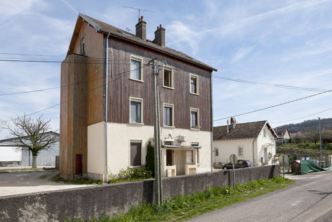 Ancien bâtiment de bureaux et logements. © Région Bourgogne-Franche-Comté, Inventaire du patrimoine Ancien bâtiment de bureaux et logements. © Région Bourgogne-Franche-Comté, Inventaire du patrimoine