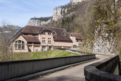 Vue rapprochée du bâtiment d'exploitation. © Région Bourgogne-Franche-Comté, Inventaire du patrimoine Vue rapprochée du bâtiment d'exploitation. © Région Bourgogne-Franche-Comté, Inventaire du patrimoine