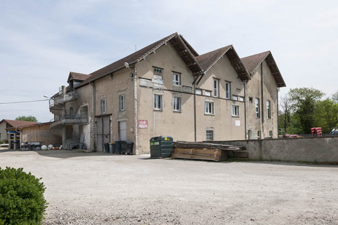 Vue de trois quarts gauche. © Région Bourgogne-Franche-Comté, Inventaire du patrimoine