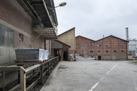 Atelier de fabrication (actuellement UL 3) depuis le nord-est. © Région Bourgogne-Franche-Comté, Inventaire du patrimoine Atelier de fabrication (actuellement UL 3) depuis le nord-est. © Région Bourgogne-Franche-Comté, Inventaire du patrimoine