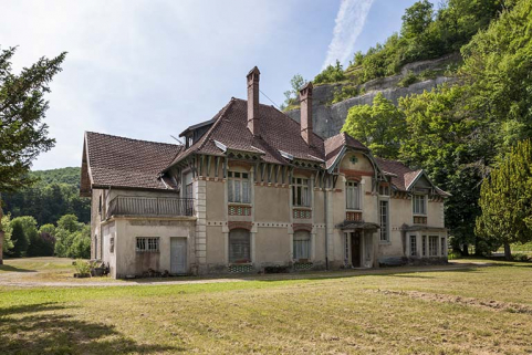 Façade est du logement patronal. © Région Bourgogne-Franche-Comté, Inventaire du patrimoine Façade est du logement patronal. © Région Bourgogne-Franche-Comté, Inventaire du patrimoine