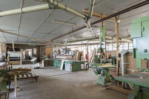 Atelier de menuiserie. Vue depuis l'entrée. © Région Bourgogne-Franche-Comté, Inventaire du patrimoine