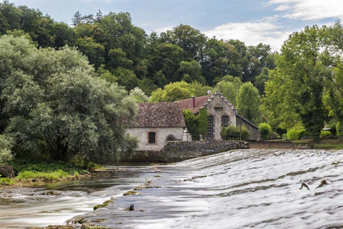 Vue d'ensemble depuis l'extrémité du barrage, au nord. © Région Bourgogne-Franche-Comté, Inventaire du patrimoine