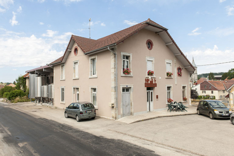 Vue de trois quarts droite. © Région Bourgogne-Franche-Comté, Inventaire du patrimoine