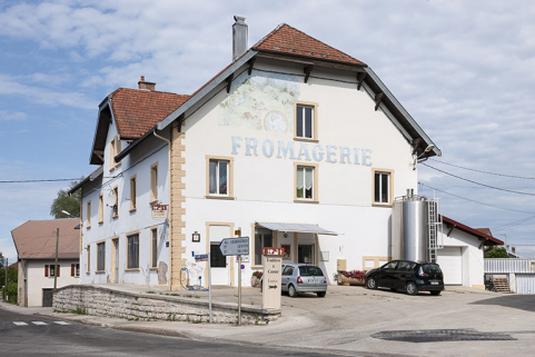 Vue d'ensemble depuis l'est. © Région Bourgogne-Franche-Comté, Inventaire du patrimoine