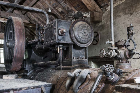 Volant d'inertie et cylindre de la machine à vapeur. © Région Bourgogne-Franche-Comté, Inventaire du patrimoine