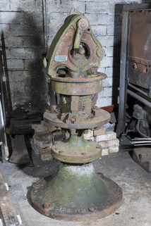 Machine Vernet (Dijon) à poinçonner et à découper. © Région Bourgogne-Franche-Comté, Inventaire du patrimoine