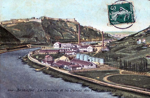 2946. Besançon. La Citadelle et les Usines des Prés-de-Vaux, [entre 1905 et 1907]. © Région Bourgogne-Franche-Comté, Inventaire du patrimoine