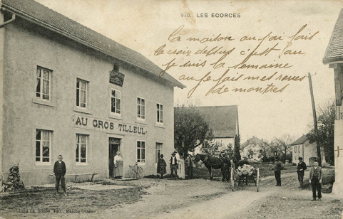 920. Les Ecorces [façade antérieure, de trois quarts gauche], entre 1903 et 1913. © Région Bourgogne-Franche-Comté, Inventaire du patrimoine