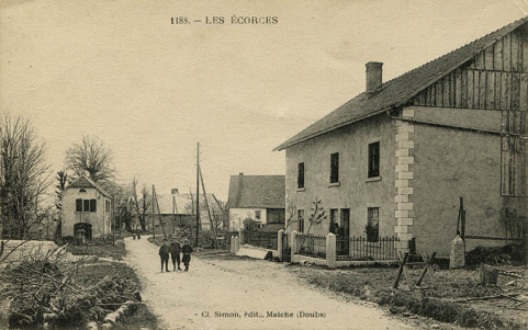 1188. - Les Écorces [la fabrique C. Monnot vue de trois quarts droite], 1er quart 20e siècle (avant 1914). © Région Bourgogne-Franche-Comté, Inventaire du patrimoine