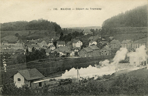 132. Maîche - Départ du tramway, 1er quart 20e siècle (vers 1910). © Région Bourgogne-Franche-Comté, Inventaire du patrimoine