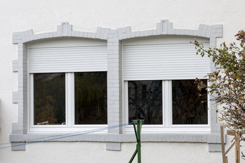 Façade postérieure : fenêtre horlogère. © Région Bourgogne-Franche-Comté, Inventaire du patrimoine