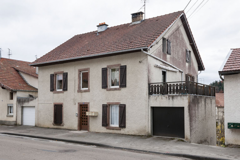 Façades antérieure et latérale droite. © Région Bourgogne-Franche-Comté, Inventaire du patrimoine