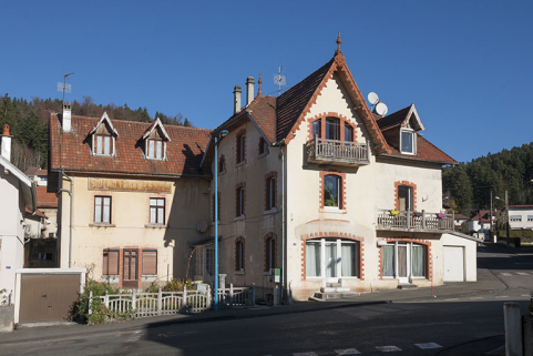 Façades antérieure et latérale gauche. © Région Bourgogne-Franche-Comté, Inventaire du patrimoine
