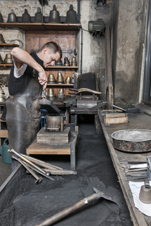 Moulage. Remplissage du châssis. © Région Bourgogne-Franche-Comté, Inventaire du patrimoine