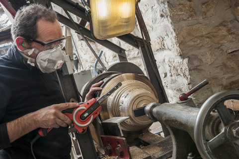 Poste de tournage (meulage) (2). © Région Bourgogne-Franche-Comté, Inventaire du patrimoine
