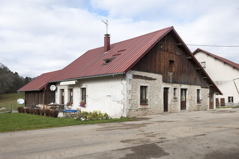 Vue de trois quarts gauche. © Région Bourgogne-Franche-Comté, Inventaire du patrimoine