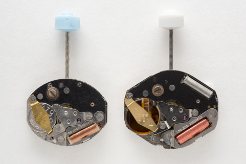 2 modules de montre à quartz France Ebauches FE 5120 et 6120 (côté ponts). © Région Bourgogne-Franche-Comté, Inventaire du patrimoine