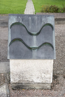 Détail d'une stèle : Aquarius. Le verseau. © Région Bourgogne-Franche-Comté, Inventaire du patrimoine