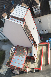 Depuis l'ancien internat, vue de surplomb sur le hall d'accueil de la cantine.  © Région Bourgogne-Franche-Comté, Inventaire du patrimoine