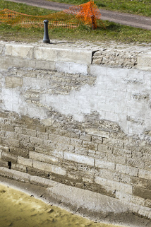 Détail de la maçonnerie lors des travaux de restauraton en 2015. © Région Bourgogne-Franche-Comté, Inventaire du patrimoine Détail de la maçonnerie lors des travaux de restauraton en 2015. © Région Bourgogne-Franche-Comté, Inventaire du patrimoine