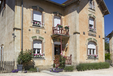 Façade antérieure. © Région Bourgogne-Franche-Comté, Inventaire du patrimoine Façade antérieure. © Région Bourgogne-Franche-Comté, Inventaire du patrimoine