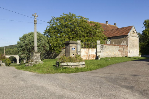 Fontaine, rue du château. © Région Bourgogne-Franche-Comté, Inventaire du patrimoine