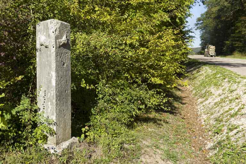 Ancienne borne de direction située entre Passavant et la Rochère. © Région Bourgogne-Franche-Comté, Inventaire du patrimoine