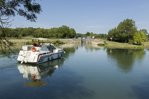 Entrée aval du bief de Savoyeux. © Région Bourgogne-Franche-Comté, Inventaire du patrimoine