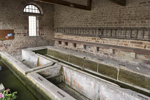 Bassins du lavoir. © Région Bourgogne-Franche-Comté, Inventaire du patrimoine