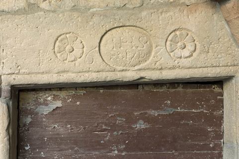 La date portée sur le linteau. © Région Bourgogne-Franche-Comté, Inventaire du patrimoine