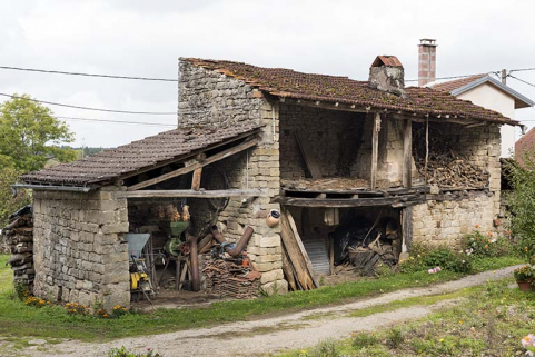 Edicule contenant un four attenant à  la ferme, 4 rue du Marchemont.  © Région Bourgogne-Franche-Comté, Inventaire du patrimoine Edicule contenant un four attenant à  la ferme, 4 rue du Marchemont.  © Région Bourgogne-Franche-Comté, Inventaire du patrimoine