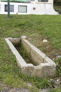 Partie d'un ancien lavoir, à l'emplacement d'un lavoir mentionné sur le cadastre non loin de la capitainerie.  © Région Bourgogne-Franche-Comté, Inventaire du patrimoine