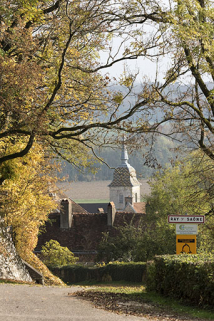 Le clocher depuis la rue du Château. © Région Bourgogne-Franche-Comté, Inventaire du patrimoine