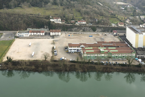 Etat en 2016. Usine B : vue plongeante sur les bâtiments de l'ancienne papeterie. © Région Bourgogne-Franche-Comté, Inventaire du patrimoine