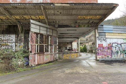 Etat en 2016. Usine A : portail à la jonction de la cantine (T) et de l'étirage tergal (S). © Région Bourgogne-Franche-Comté, Inventaire du patrimoine