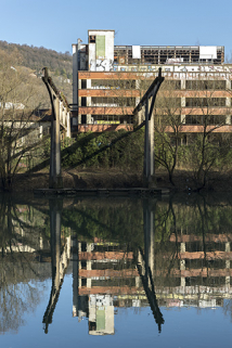 Etat en 2016. Usine A : portique en béton du pont roulant. © Région Bourgogne-Franche-Comté, Inventaire du patrimoine