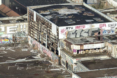 Etat en 2016. Usine A : toit des ateliers d'étirage et filature tergal et nylon. © Région Bourgogne-Franche-Comté, Inventaire du patrimoine