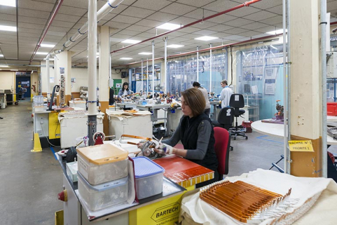 Isolation semi-automatique des barres de cuivre. © Région Bourgogne-Franche-Comté, Inventaire du patrimoine