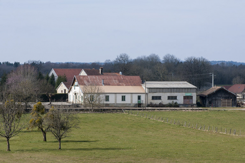 Vue d'ensemble depuis le nord-est. © Région Bourgogne-Franche-Comté, Inventaire du patrimoine
