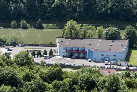 Etat en 2016. Usine A : vue plongeante sur le bâtiment récent construit à son extrémité orientale, près de l'usine C. © Région Bourgogne-Franche-Comté, Inventaire du patrimoine