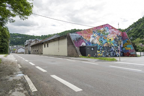 Etat en 2016. Usine B : entrepôt de produits dangereux et de matériel, et logements, depuis la rue au nord-ouest. © Région Bourgogne-Franche-Comté, Inventaire du patrimoine