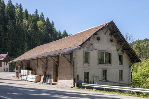 Vue de trois quarts droite. © Région Bourgogne-Franche-Comté, Inventaire du patrimoine