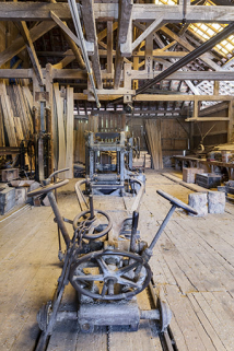 Châssis multilames et son chariot. Vue axiale. © Région Bourgogne-Franche-Comté, Inventaire du patrimoine