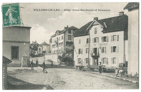 Villers-le-Lac - Hôtel Droz-Bartholet et Douanes, 1er quart 20e siècle. © Région Bourgogne-Franche-Comté, Inventaire du patrimoine Villers-le-Lac - Hôtel Droz-Bartholet et Douanes, 1er quart 20e siècle. © Région Bourgogne-Franche-Comté, Inventaire du patrimoine