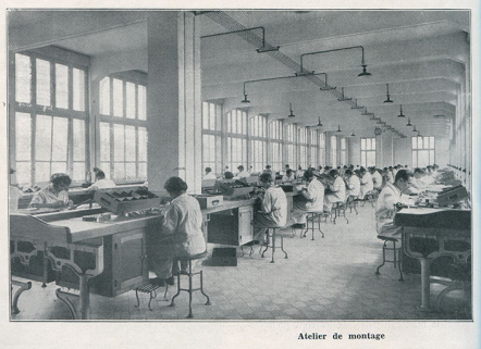 Atelier de montage, 1933. © Région Bourgogne-Franche-Comté, Inventaire du patrimoine