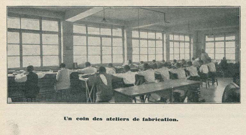 Un coin des ateliers de fabrication, 1933. © Région Bourgogne-Franche-Comté, Inventaire du patrimoine