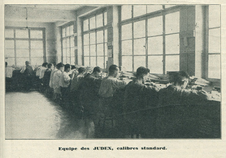 Equipe des Judex, calibres standard, 1933. © Région Bourgogne-Franche-Comté, Inventaire du patrimoine
