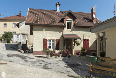 Façade antérieure. © Région Bourgogne-Franche-Comté, Inventaire du patrimoine Façade antérieure. © Région Bourgogne-Franche-Comté, Inventaire du patrimoine