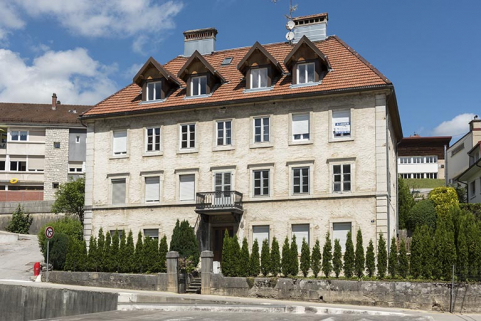 Façade antérieure, de trois quarts droite. © Région Bourgogne-Franche-Comté, Inventaire du patrimoine